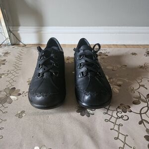 ZIERA WOMENS Allsorts Hiker Shoes